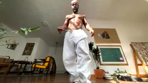 Snapshot of siriss_boyrag chatting on 02/25/26, 02:16 siriss_boyrag online show from 02/25/26, 02:16