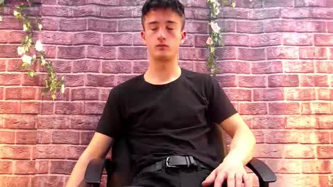 Snapshot of sirreedy chatting on 11/22/25, 04:22 SirReedy online show from 11/22/25, 04:22