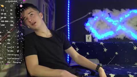 Snapshot of sirreedy chatting on 12/03/25, 03:58 SirReedy online show from 12/03/25, 03:58