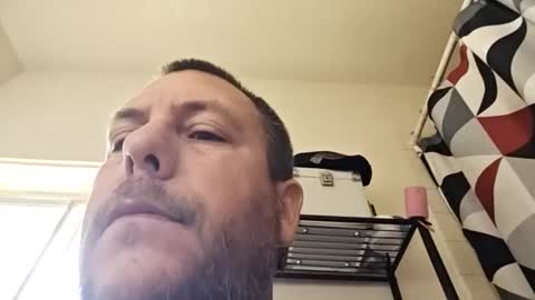 Snapshot of sirvega chatting on 10/21/25, 04:51 sirvega online show from 10/21/25, 04:51