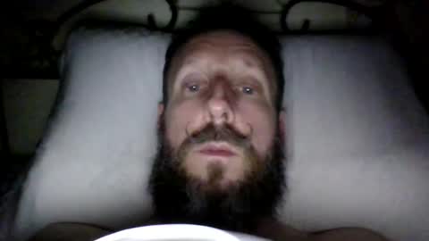 Snapshot of sirwaltercashmoney chatting on 12/16/25, 11:37 sirwaltercashmoney online show from 12/16/25, 11:37