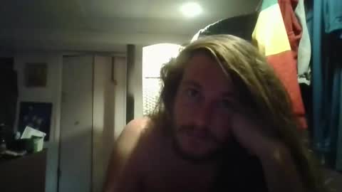 sissyboy031 online show from 05/18/26, 03:24