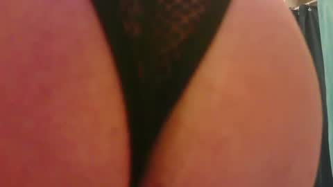 Snapshot of sissycrissy4545 chatting on 03/17/26, 10:24 sissycrissy4545 online show from 03/17/26, 10:24