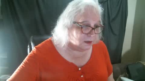 Sissy Diane online show from 12/17/24, 12:34