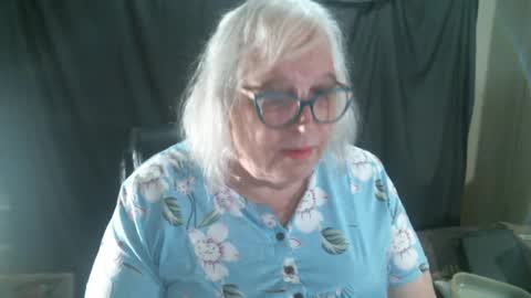 Sissy Diane online show from 01/03/25, 12:33