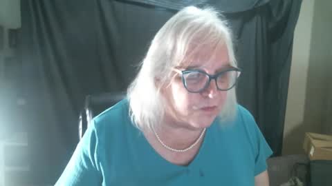Sissy Diane online show from 02/18/25, 12:37