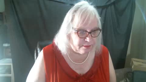 Sissy Diane online show from 02/22/25, 02:08
