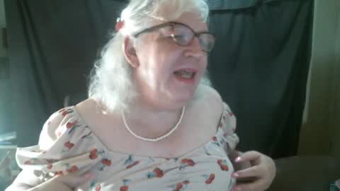 Sissy Diane online show from 09/14/25, 12:59