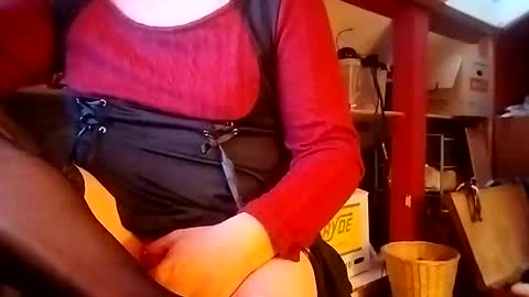 sissyfagg88 online show from 10/26/25, 03:29