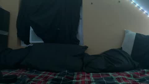 Snapshot of sissygirlrhea chatting on 11/02/25, 04:37 Rhea online show from 11/02/25, 04:37