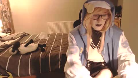 SissyGothx online show from 12/05/25, 01:03