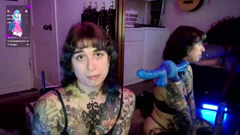 Snapshot of sissyslut4201 chatting on 09/25/25, 04:54 gapingsissyslut online show from 09/25/25, 04:54