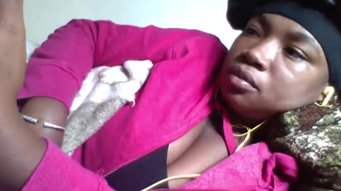 Snapshot of sisyh697532 chatting on 05/22/26, 08:36 sisyh697532 online show from 05/22/26, 08:36
