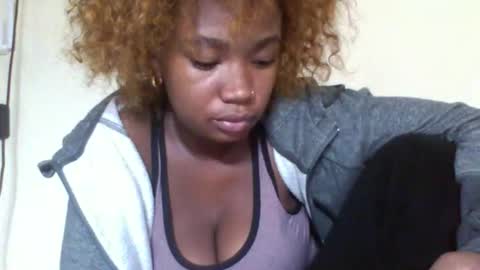 Snapshot of sisyh697532 chatting on 05/25/26, 09:04 sisyh697532 online show from 05/25/26, 09:04
