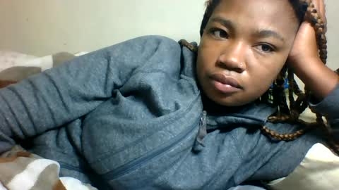 sisyh697532 online show from 06/18/26, 07:41