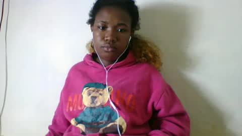 sisyh697532 online show from 07/10/26, 08:18