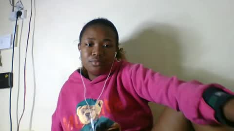 sisyh697532 online show from 07/11/26, 07:00