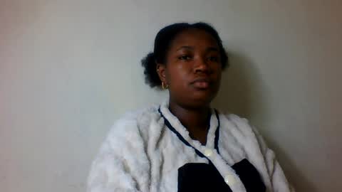 sisyh697532 online show from 07/20/26, 10:39