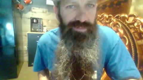 sitonmybeardxxx online show from 07/03/26, 12:06