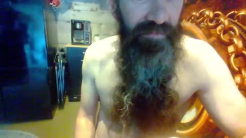 sitonmybeardxxx online show from 07/18/26, 10:24