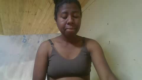 Snapshot of sitraka93 chatting on 10/15/25, 06:46 Sitraka online show from 10/15/25, 06:46