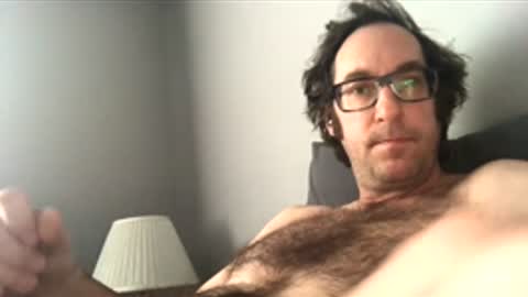 Snapshot of sixfootseven chatting on 02/13/26, 04:47 sixfootseven online show from 02/13/26, 04:47