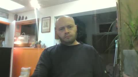 sixten19795 online show from 11/20/25, 08:03