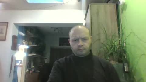 Snapshot of sixten19795 chatting on 12/01/25, 07:46 sixten19795 online show from 12/01/25, 07:46