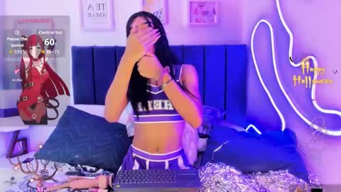 Snapshot of sixtrippp chatting on 10/22/25, 07:57 sixtrippp online show from 10/22/25, 07:57