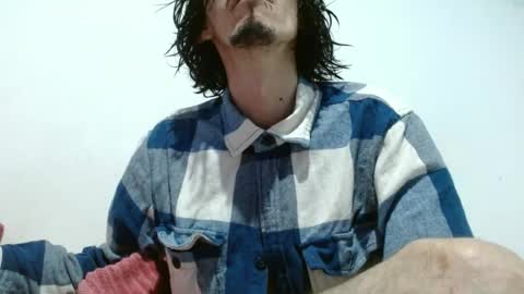 Snapshot of sk8sir chatting on 06/27/26, 06:57 sk8sir online show from 06/27/26, 06:57