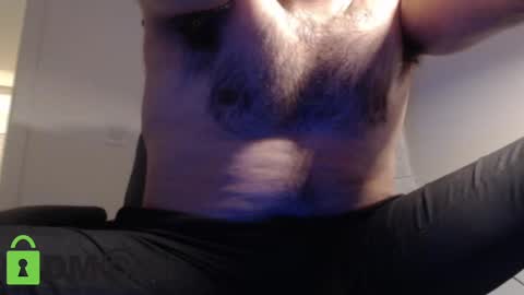 Snapshot of skankhunt9000 chatting on 12/22/24, 05:56 Your Master MasterD9000 online show from 12/22/24, 05:56