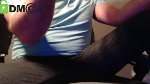 Snapshot of skankhunt9000 chatting on 02/05/25, 04:06 Your Master MasterD9000 online show from 02/05/25, 04:06