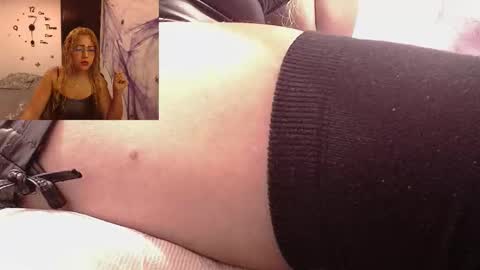 Snapshot of skarleth_diaz chatting on 11/02/25, 02:47 SKARLETH online show from 11/02/25, 02:47