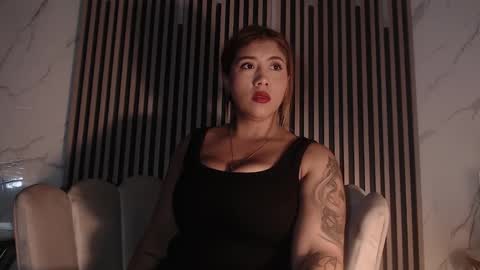 Snapshot of skarlethvilla chatting on 10/12/25, 10:20 Skarleth villa online show from 10/12/25, 10:20