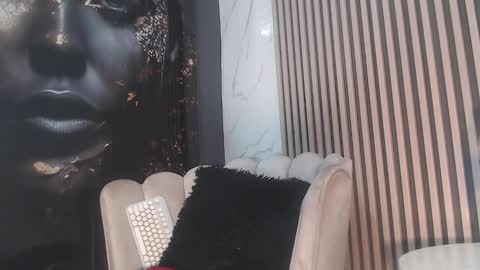 Snapshot of skarlethvilla chatting on 11/26/25, 02:01 Skarleth villa online show from 11/26/25, 02:01