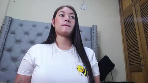 skarlett_36 online show from 07/28/26, 02:35