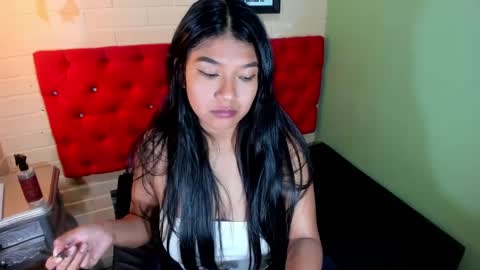 Skarlet online show from 03/12/25, 06:51