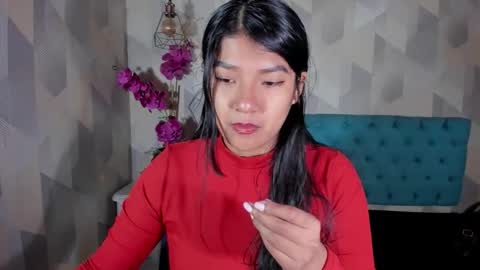 Snapshot of skarlettkray chatting on 10/24/25, 03:03 Skarlet online show from 10/24/25, 03:03