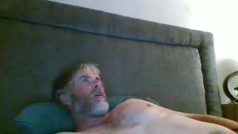 Snapshot of skataz89999 chatting on 11/22/25, 11:53 AJAY online show from 11/22/25, 11:53