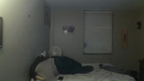 Snapshot of skater_v2 chatting on 09/14/25, 07:18 Christopher online show from 09/14/25, 07:18