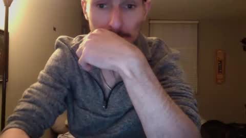 Snapshot of skater_v2 chatting on 09/20/25, 10:27 Christopher online show from 09/20/25, 10:27