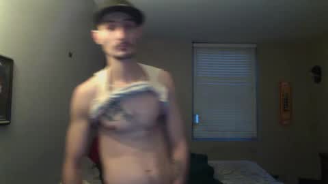 Snapshot of skater_v2 chatting on 09/28/25, 10:59 Christopher online show from 09/28/25, 10:59