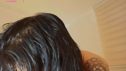 Skay online show from 06/10/26, 08:19