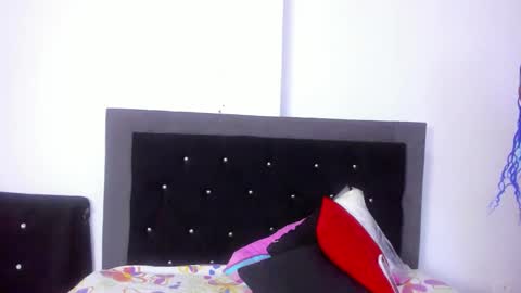 Skay Sanchez   online show from 02/21/25, 03:32