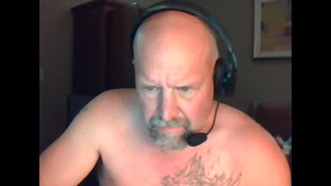 Skeeter online show from 01/10/25, 05:05