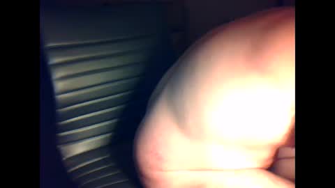 Skeeter online show from 01/10/25, 01:09
