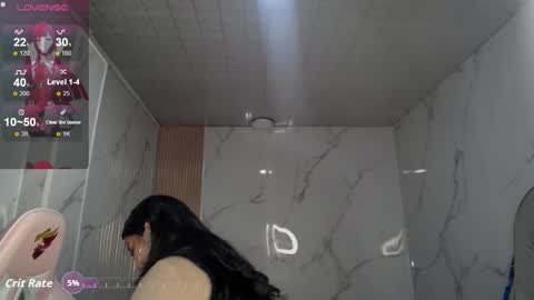 Snapshot of skeler_lovd_b chatting on 11/29/25, 01:08 Skarlet online show from 11/29/25, 01:08