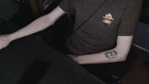 Snapshot of skhighwalker chatting on 12/16/25, 09:14 skhighwalker online show from 12/16/25, 09:14