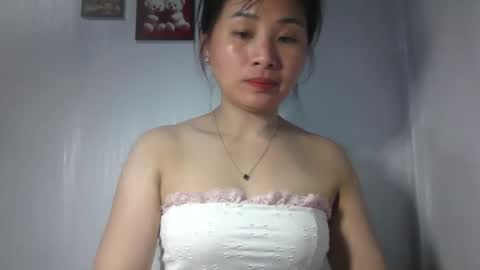 Snapshot of skie1111 chatting on 06/05/26, 05:14 Shie online show from 06/05/26, 05:14