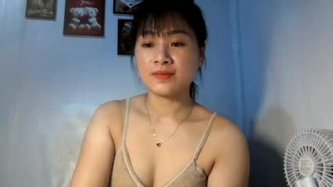 Snapshot of skie1111 chatting on 06/13/26, 09:29 Shie online show from 06/13/26, 09:29